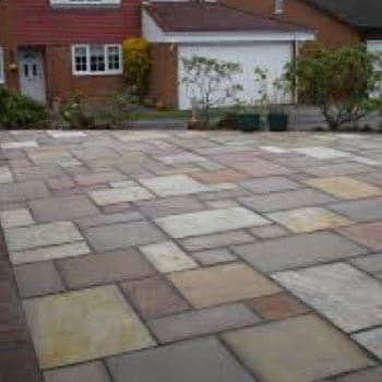 GARDENS, PAVING, PATIOS AND DRIVES, OXFORDSHIRE